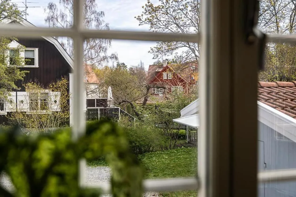Beautiful And Modern Accommodation Near Stockholm City